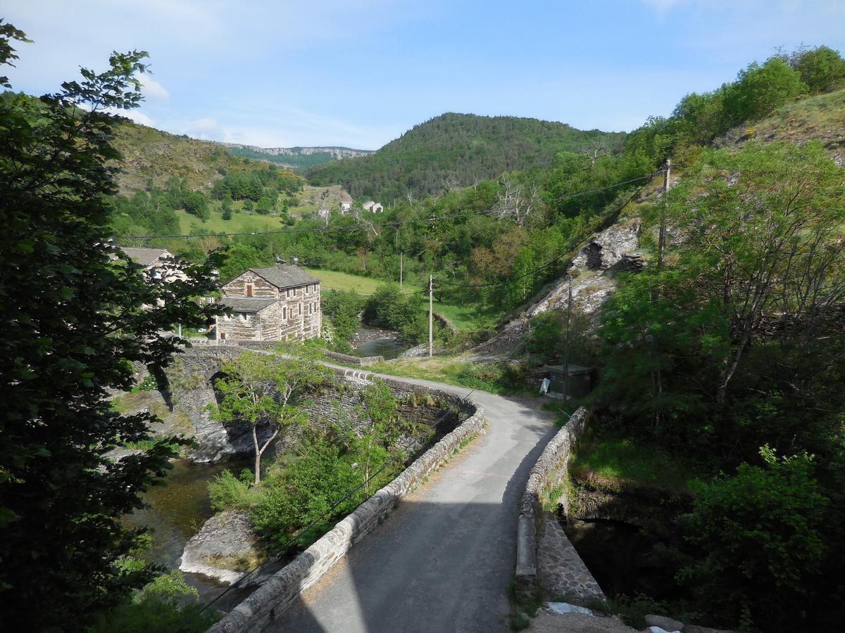 Auberge Du Tarnon Les Vanels Luaran gambar
